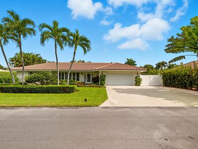 1050 Gulfstream Way, Singer Island, FL 33404