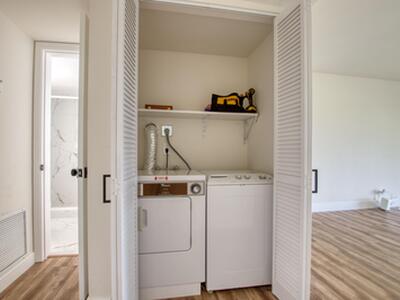 3590 Via Poinciana, Lake Worth, FL 33467