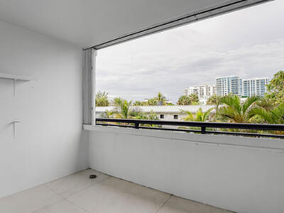 401 Briny Avenue, Pompano Beach, FL 33062