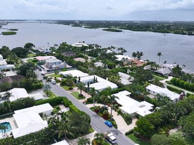2258 Ibis Isle Road E, Palm Beach, FL 33480