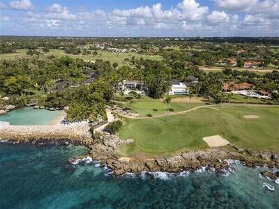 1 00, Casa de Campo, DR 22000