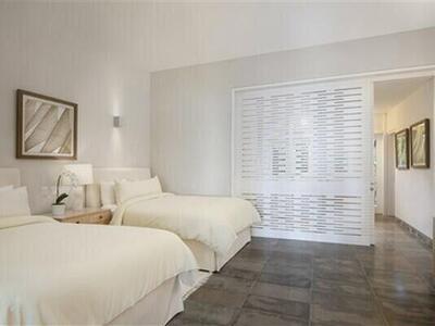 1 00, Casa de Campo, DR 22000