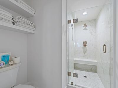 15 Uno Lago Drive, Juno Beach, FL 33408