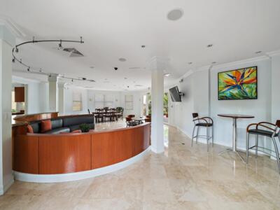 15 Uno Lago Drive, Juno Beach, FL 33408