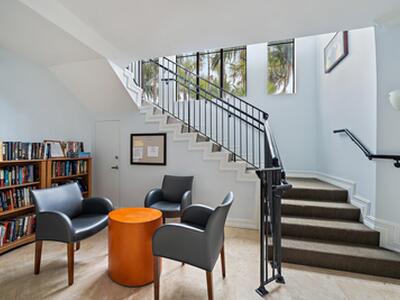 15 Uno Lago Drive, Juno Beach, FL 33408