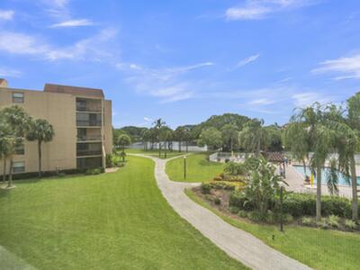 2255 Lindell Boulevard, Delray Beach, FL 33444