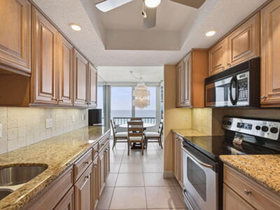 5550 N Ocean Drive, Singer Island, FL 33404