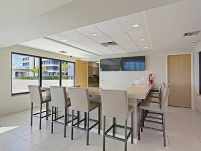 5550 N Ocean Drive, Singer Island, FL 33404