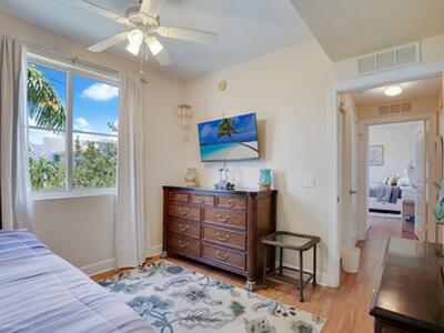 1690 Renaissance Commons Blvd, Boynton Beach, FL 33426