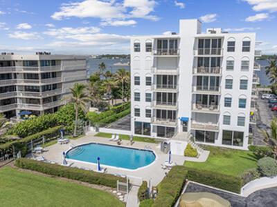 3230 S Ocean Boulevard, Palm Beach, FL 33480