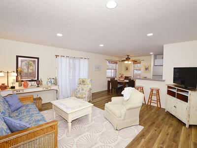 1135 3rd Avenue, Vero Beach, FL 32960