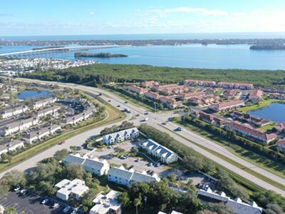 1135 3rd Avenue, Vero Beach, FL 32960