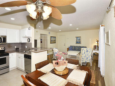 1135 3rd Avenue, Vero Beach, FL 32960