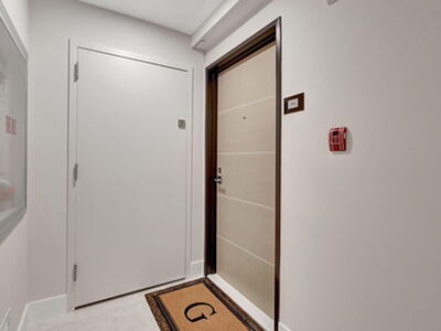 5460 N Ocean Drive, Singer Island, FL 33404