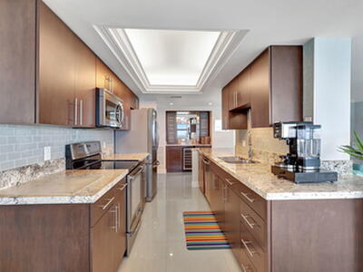 5460 N Ocean Drive, Singer Island, FL 33404