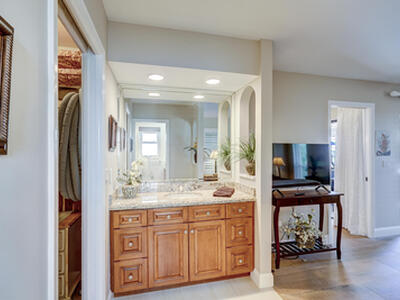 1090 Fairview Lane, Singer Island, FL 33404