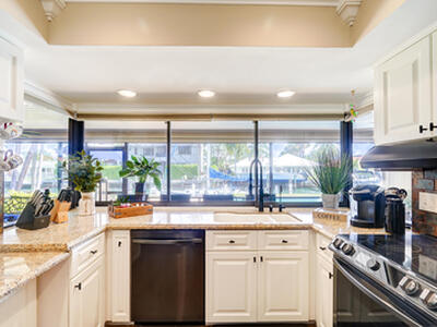 1090 Fairview Lane, Singer Island, FL 33404