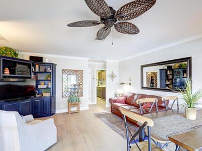 1090 Fairview Lane, Singer Island, FL 33404