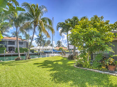 1090 Fairview Lane, Singer Island, FL 33404