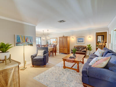 1090 Fairview Lane, Singer Island, FL 33404