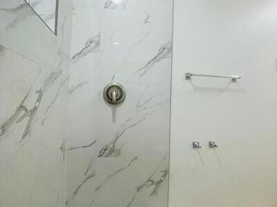 1050 E Sample Road, Pompano Beach, FL 33064