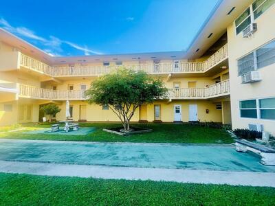 1050 E Sample Road, Pompano Beach, FL 33064