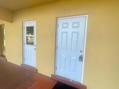 1050 E Sample Road, Pompano Beach, FL 33064