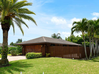 4160 Cedar Avenue, Palm Beach Gardens, FL 33410