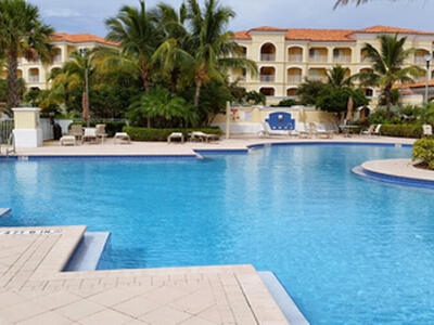 16 Harbour Isle Drive W