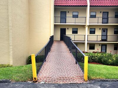 2050 Oleander Boulevard, Fort Pierce, FL 34950