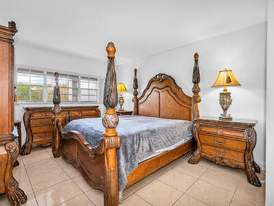 2800 N Palm Aire Drive, Pompano Beach, FL 33069