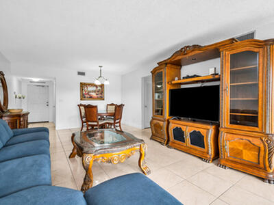 2800 N Palm Aire Drive, Pompano Beach, FL 33069