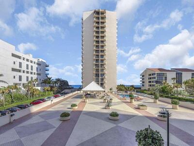 4200 N Ocean Drive, Singer Island, FL 33404