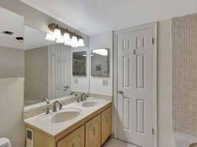 4200 N Ocean Drive, Singer Island, FL 33404