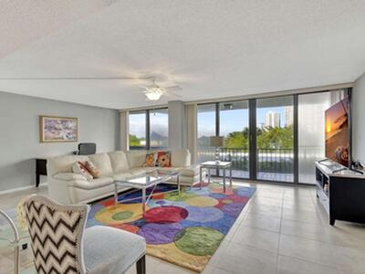 4200 N Ocean Drive, Singer Island, FL 33404