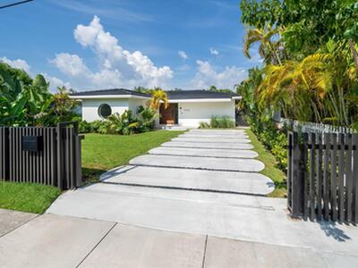 7610 Bayside Lane, Miami Beach, FL 33141