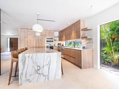 7610 Bayside Lane, Miami Beach, FL 33141