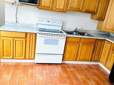 1520 Barbarie Ln Lane, West Palm Beach, FL 33417