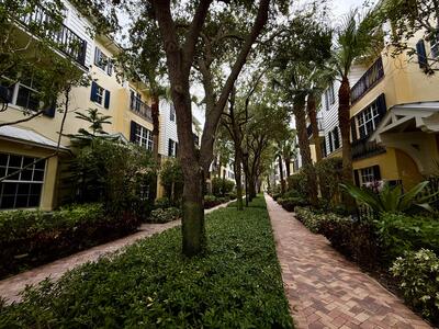 319 Flamingo Drive, West Palm Beach, FL 33401