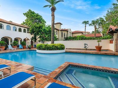 1 Ocean Lane, Manalapan, FL 33462