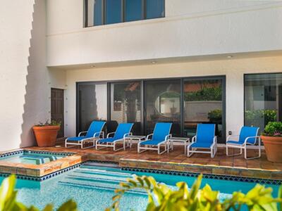 1 Ocean Lane, Manalapan, FL 33462