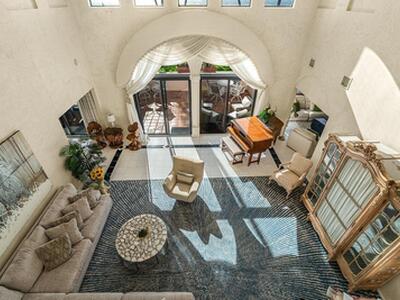 1 Ocean Lane, Manalapan, FL 33462