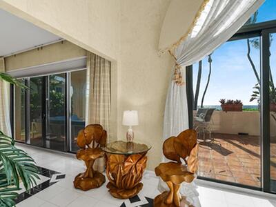 1 Ocean Lane, Manalapan, FL 33462