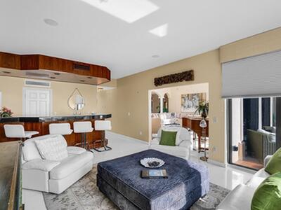 1 Ocean Lane, Manalapan, FL 33462