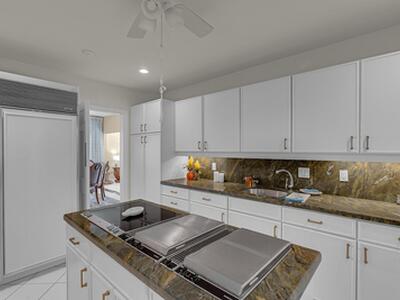 1 Ocean Lane, Manalapan, FL 33462