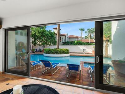 1 Ocean Lane, Manalapan, FL 33462