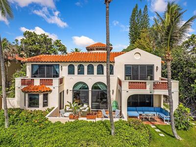 1 Ocean Lane, Manalapan, FL 33462