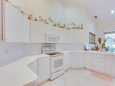 4702 Carlton Golf Drive, Lake Worth, FL 33449