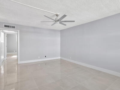 2400 NE 10th Street, Pompano Beach, FL 33062