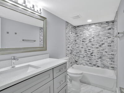 2400 NE 10th Street, Pompano Beach, FL 33062